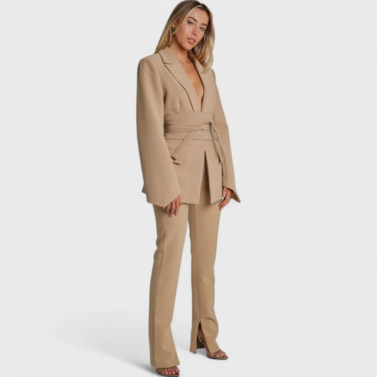 Blazer dress with waistband and lapel collar