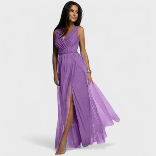 Long dress with V-neck and high slit
